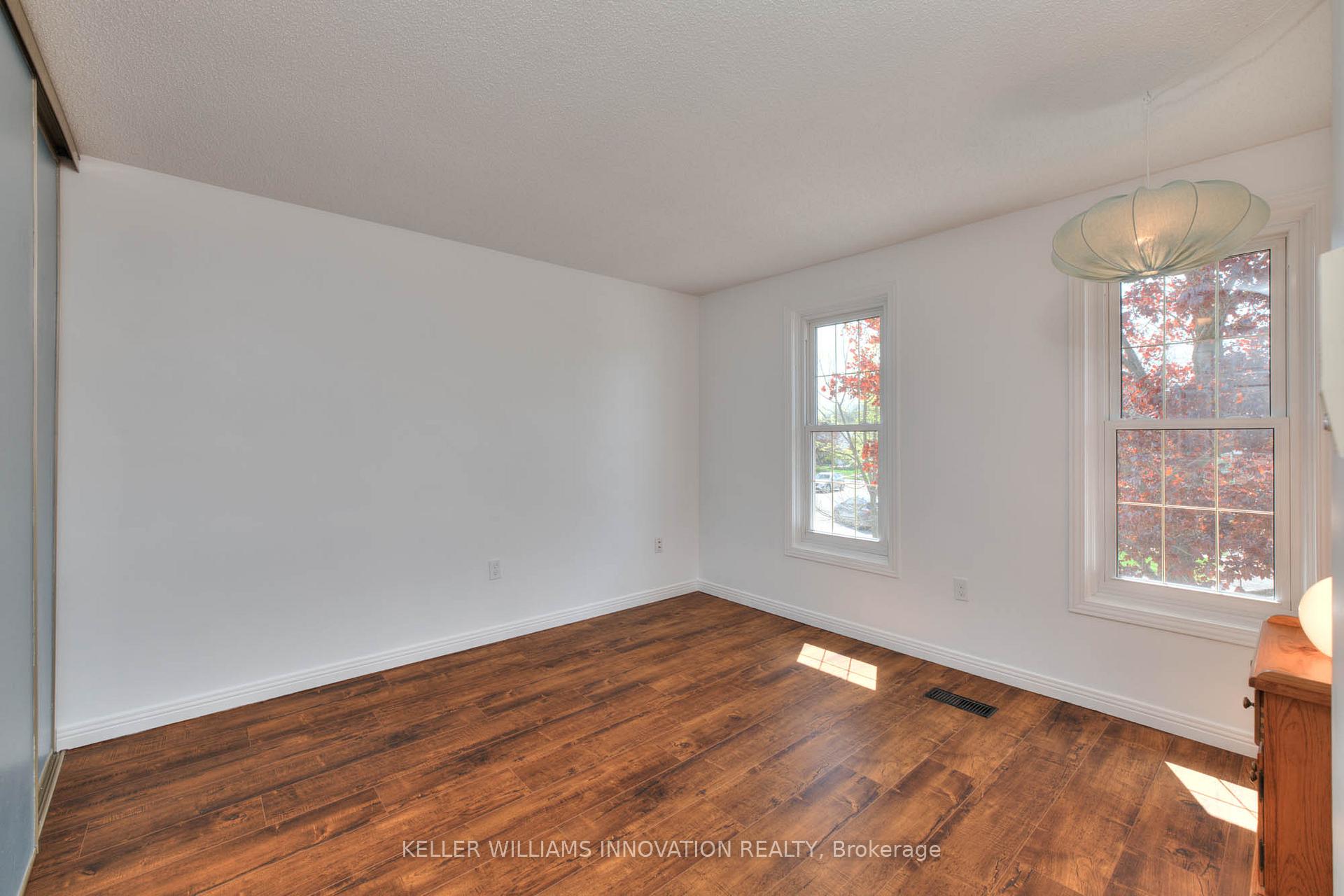 Photo 30 of 69 Manitoulin Crescent, Kitchener — HOMEH