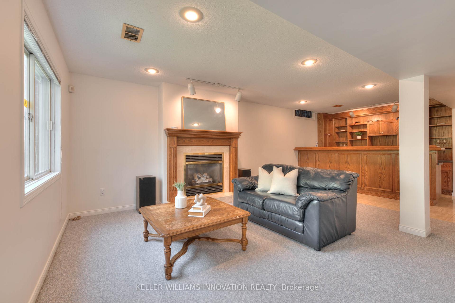 Photo 38 of 69 Manitoulin Crescent, Kitchener — HOMEH