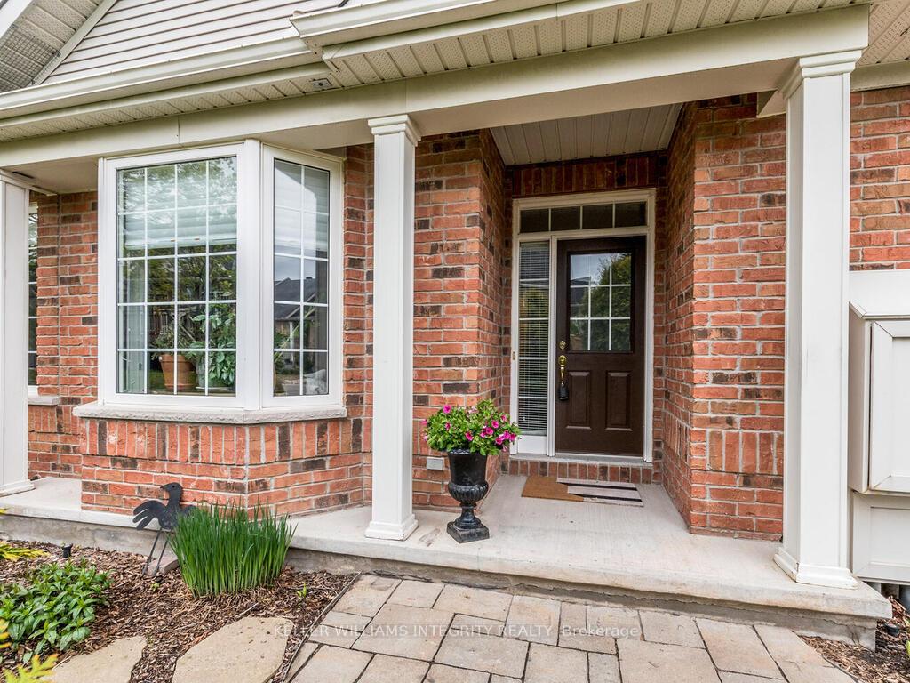 Photo 4 of 27 Sawchuk Terrace, Ottawa, Kanata - Kanata Lakes/Heritage Hills — HOMEH