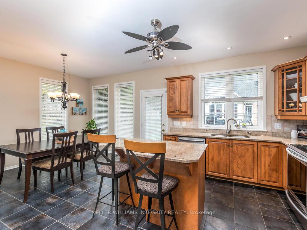 Photo 18 of 27 Sawchuk Terrace, Ottawa, Kanata - Kanata Lakes/Heritage Hills — HOMEH
