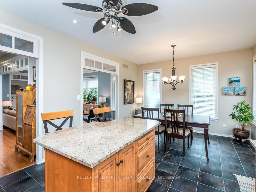 Photo 20 of 27 Sawchuk Terrace, Ottawa, Kanata - Kanata Lakes/Heritage Hills — HOMEH