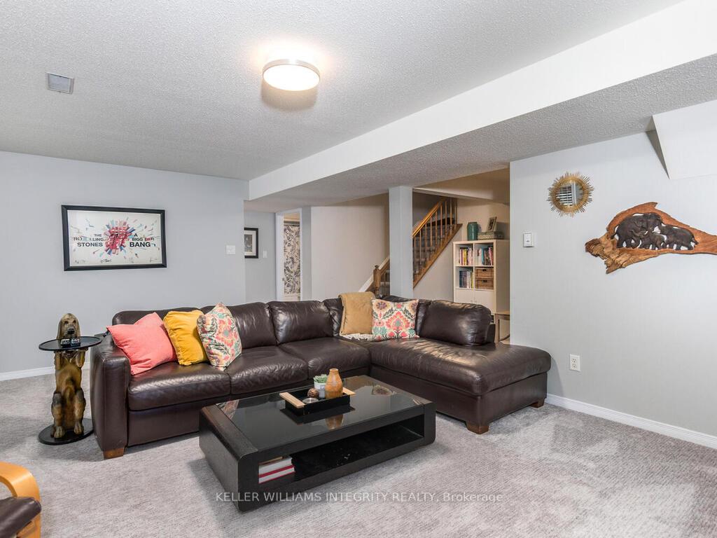 Photo 27 of 27 Sawchuk Terrace, Ottawa, Kanata - Kanata Lakes/Heritage Hills — HOMEH