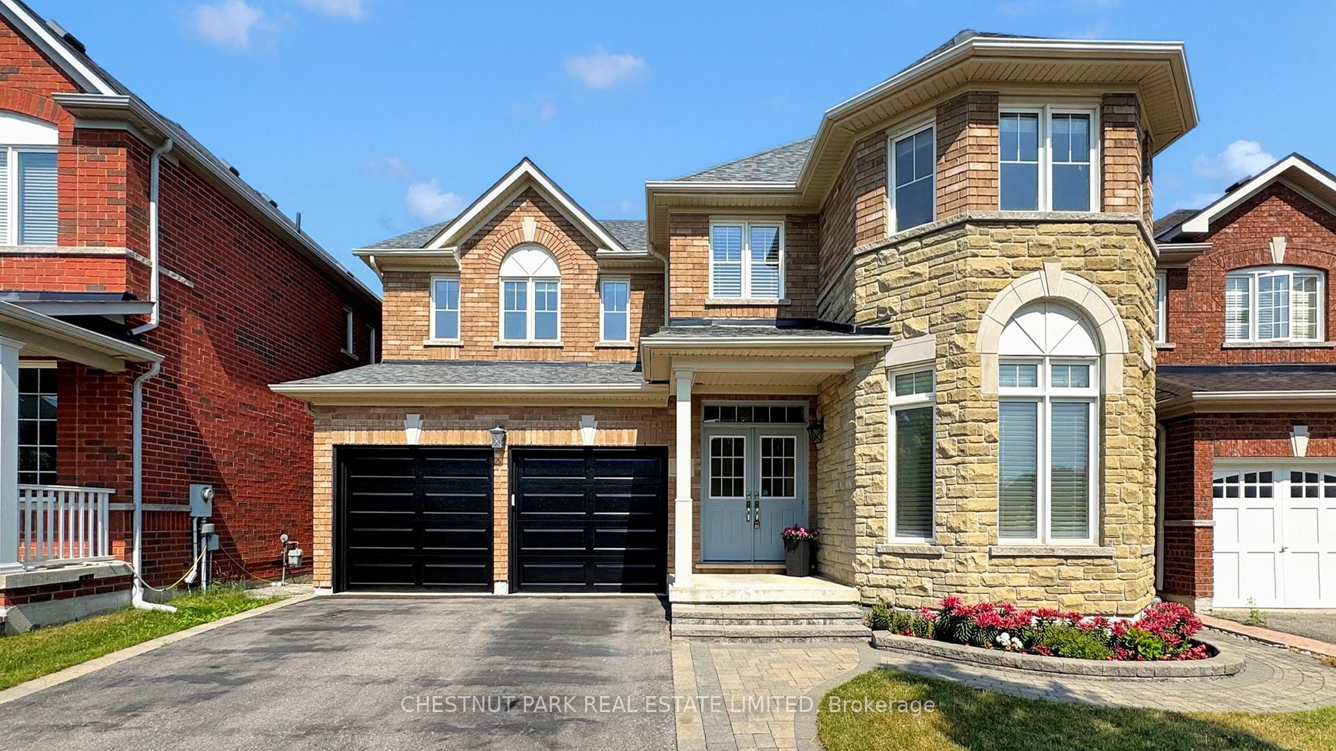 Front of 32 Arbour Drive