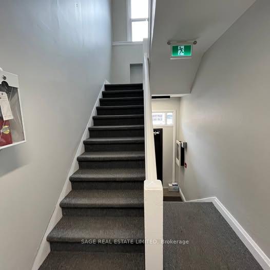 Photo 4 of Unit 6, 90 Locke Street S, Hamilton, Kirkendall — HOMEH