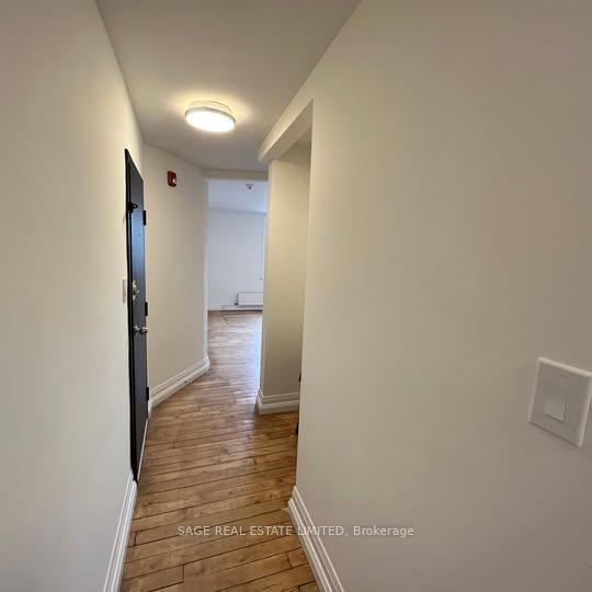 Photo 6 of Unit 6, 90 Locke Street S, Hamilton, Kirkendall — HOMEH