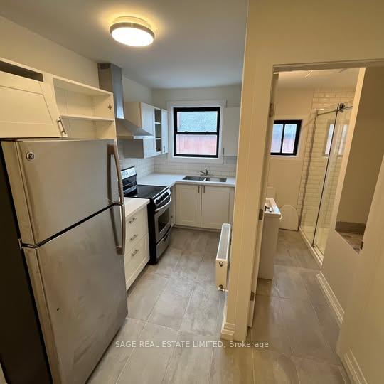 Photo 9 of Unit 6, 90 Locke Street S, Hamilton, Kirkendall — HOMEH