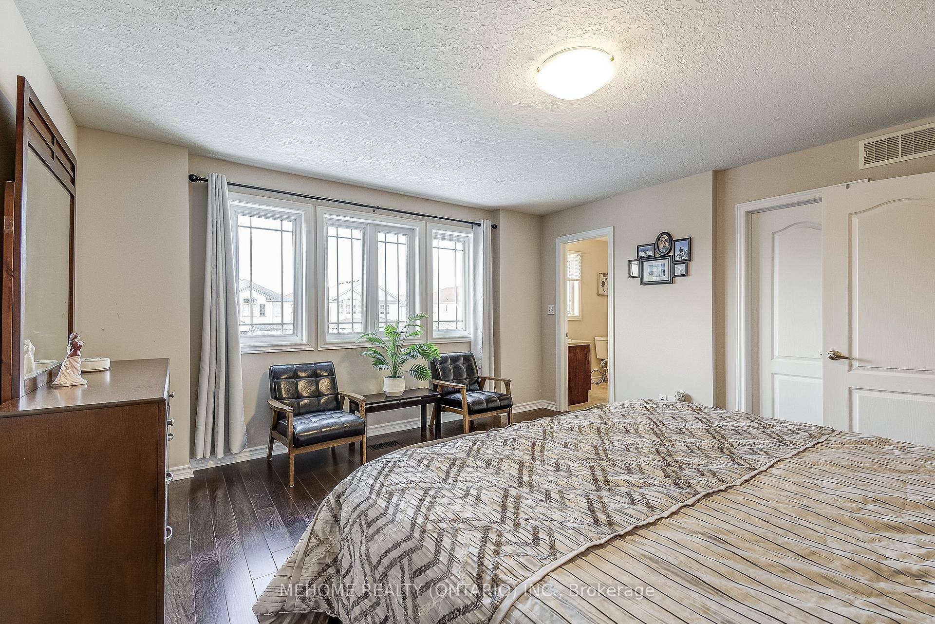 Photo 28 of 63 Huck Crescent, Kitchener — HOMEH