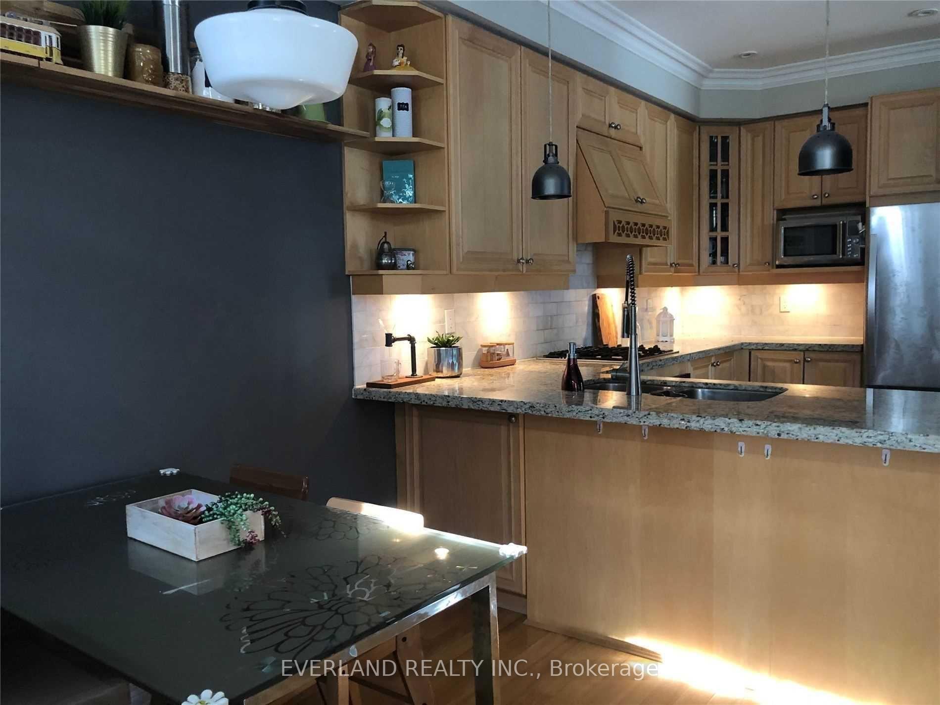 Photo 5 of 34 Dancer's Drive, Markham, Angus Glen — HOMEH