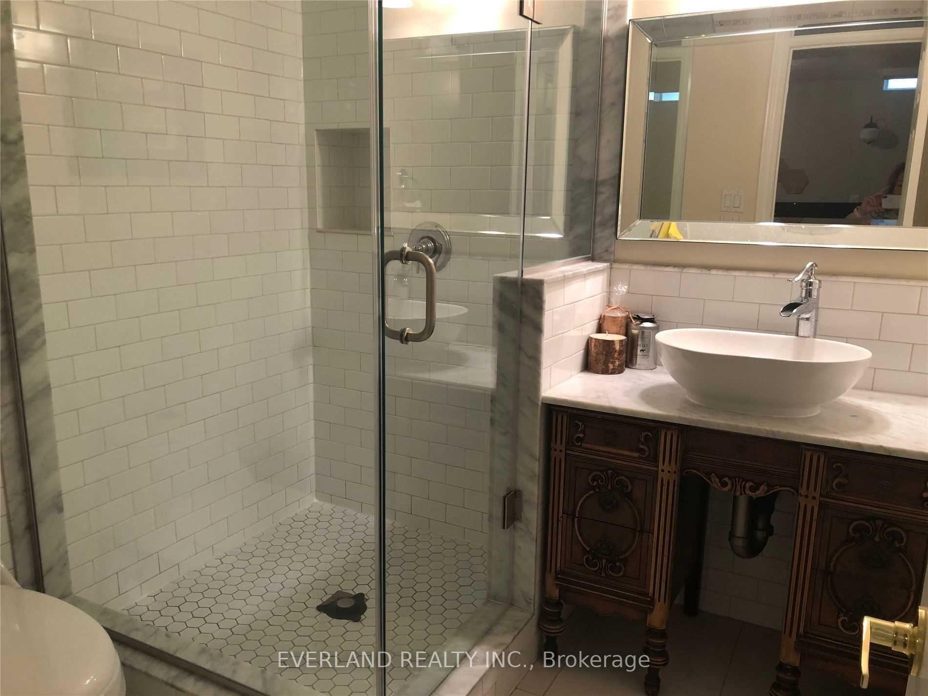 Photo 10 of 34 Dancer's Drive, Markham, Angus Glen — HOMEH
