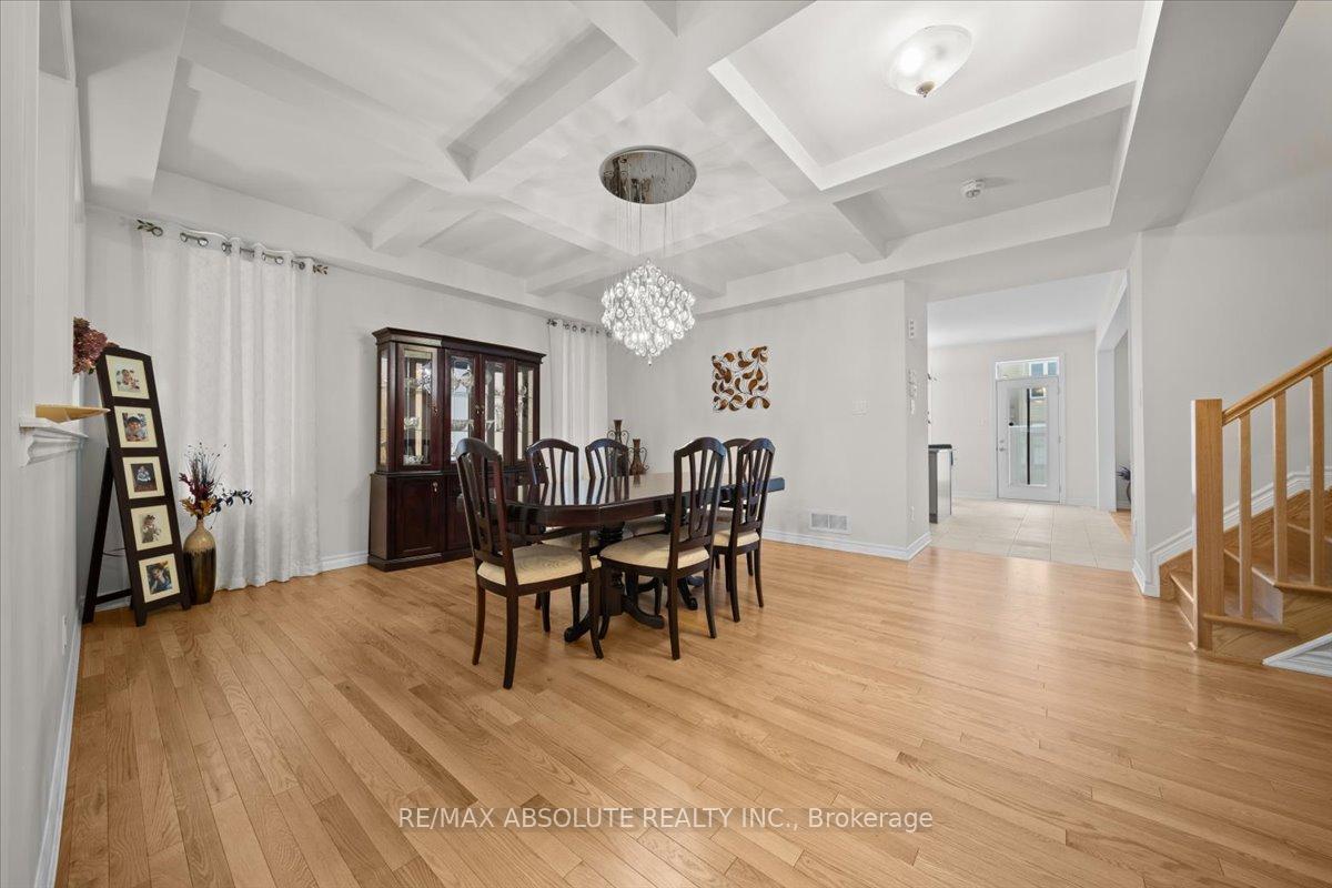 Photo 13 of 208 Asper Trail Circle, Ottawa, Kanata - Emerald Meadows/Trailwest — HOMEH