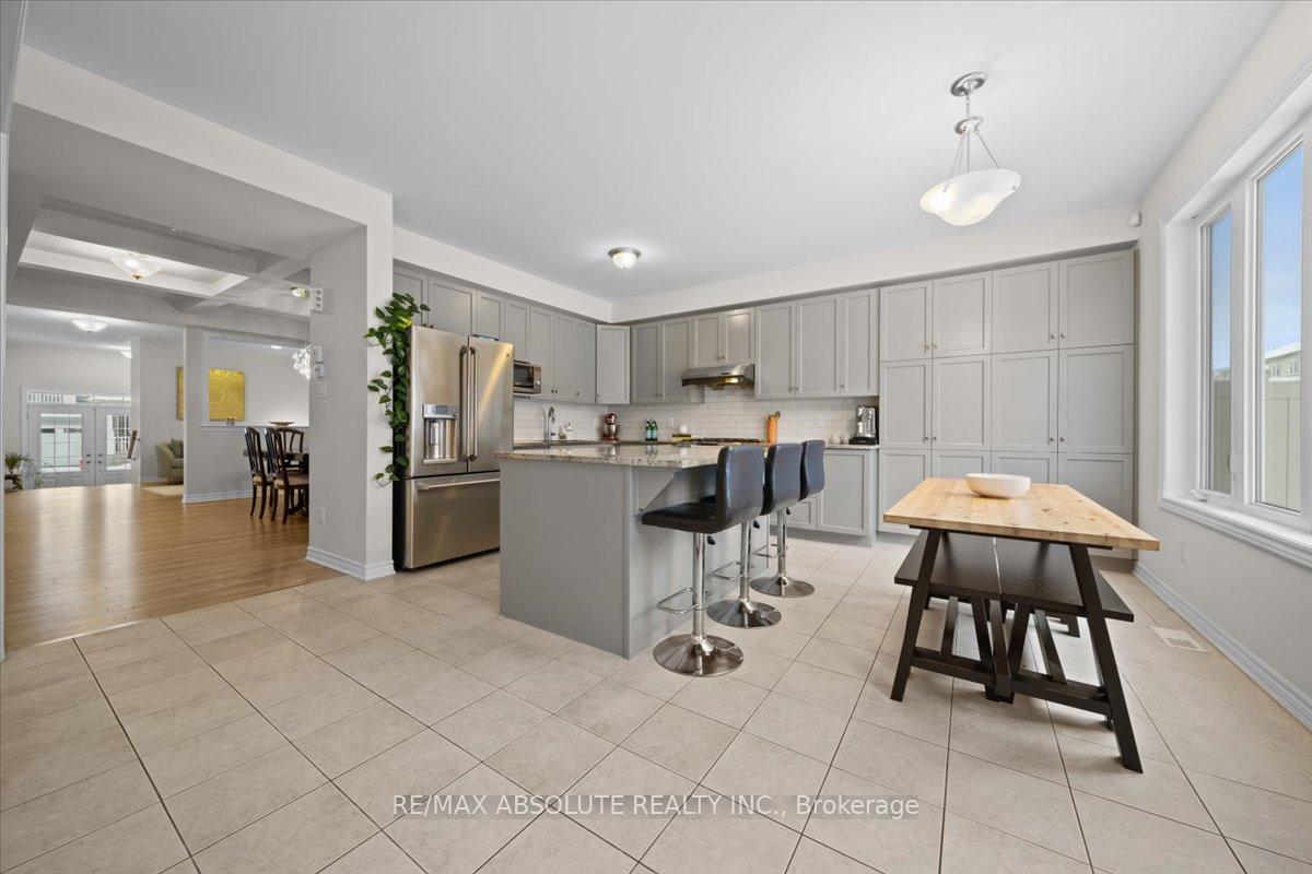 Photo 15 of 208 Asper Trail Circle, Ottawa, Kanata - Emerald Meadows/Trailwest — HOMEH