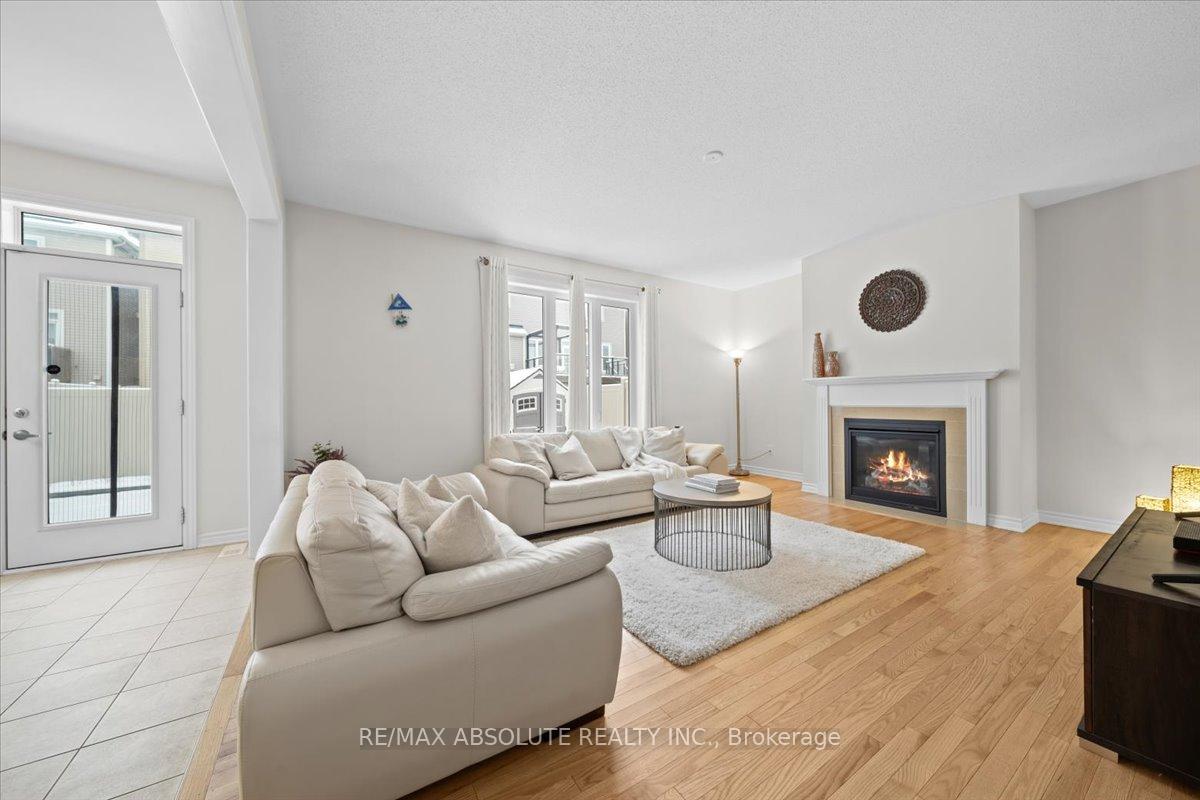 Photo 20 of 208 Asper Trail Circle, Ottawa, Kanata - Emerald Meadows/Trailwest — HOMEH