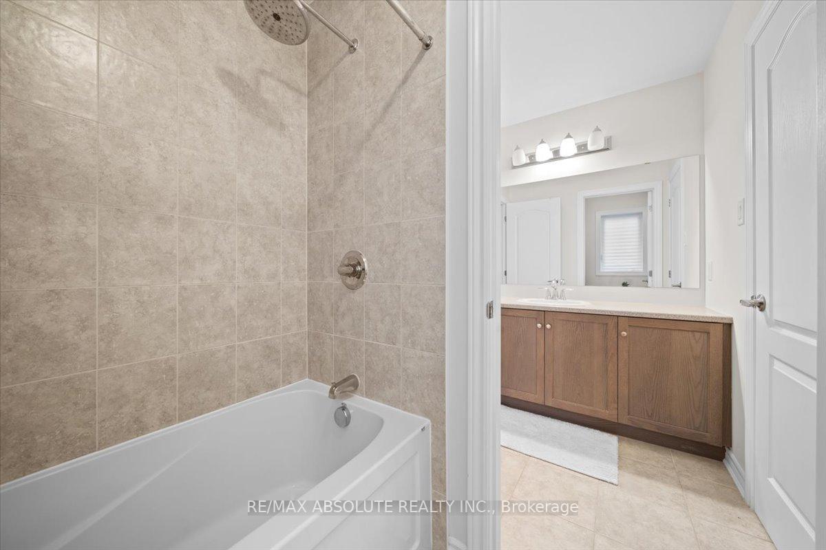 Photo 30 of 208 Asper Trail Circle, Ottawa, Kanata - Emerald Meadows/Trailwest — HOMEH