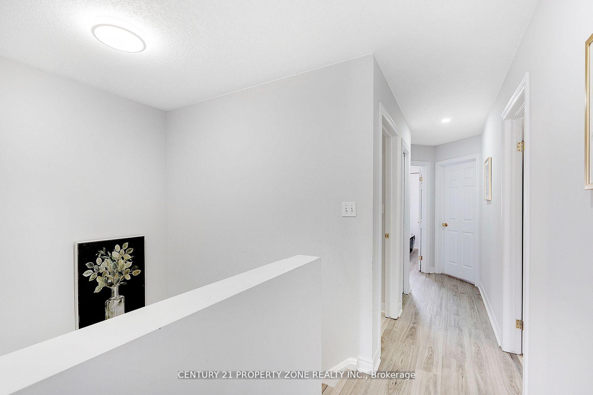 Photo 25 of 62 Colton Circle, Kitchener — HOMEH