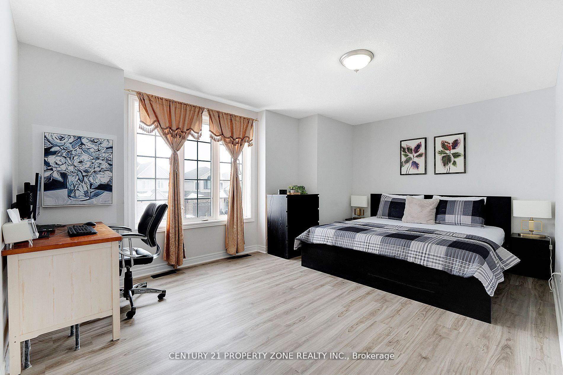 Photo 27 of 62 Colton Circle, Kitchener — HOMEH