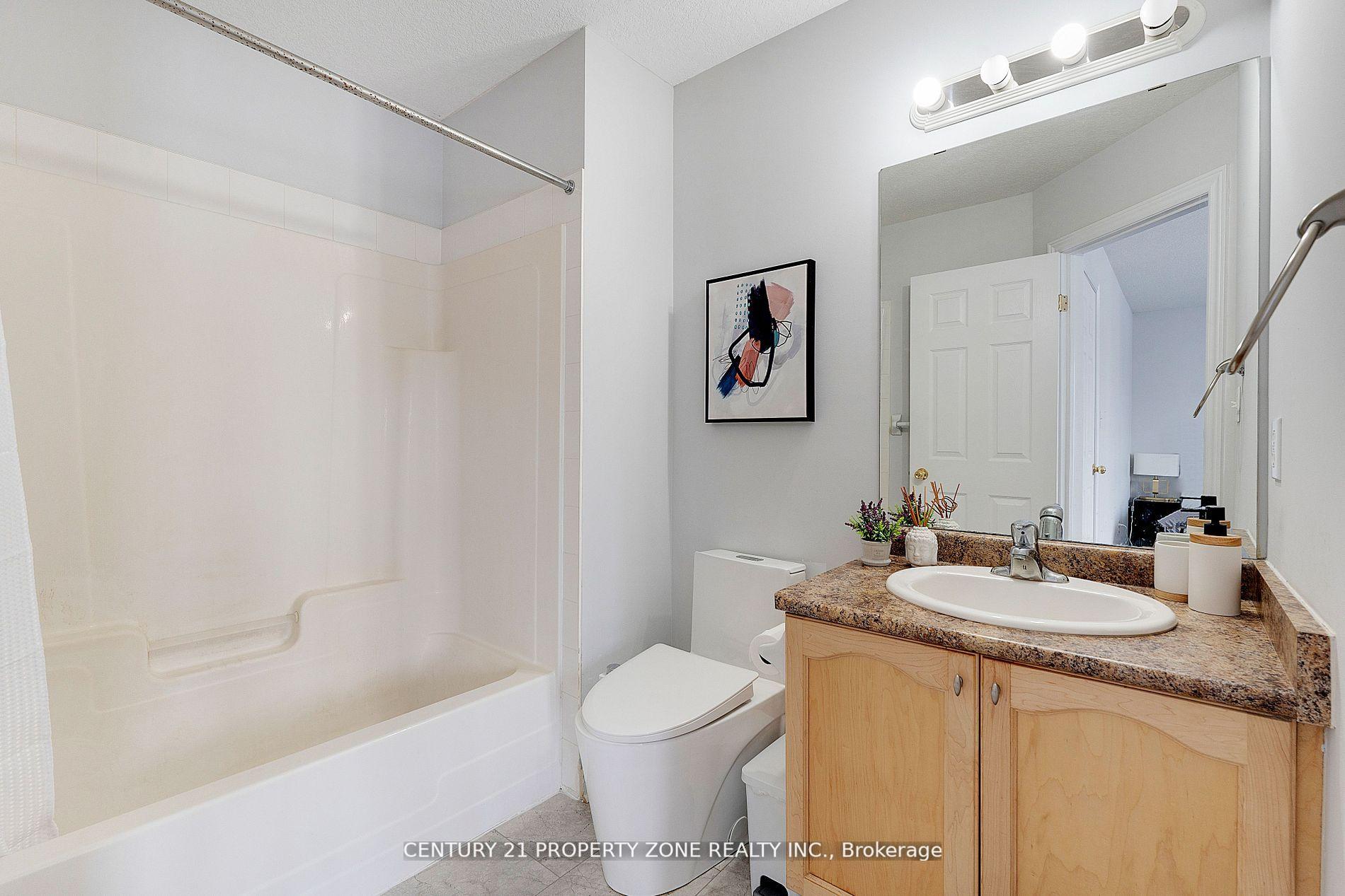 Photo 30 of 62 Colton Circle, Kitchener — HOMEH