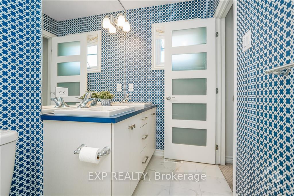 Photo 14 of 229C Shinny Avenue, Ottawa, Kanata - Emerald Meadows/Trailwest — HOMEH