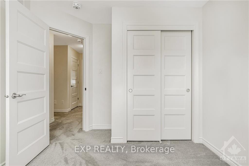 Photo 17 of 229C Shinny Avenue, Ottawa, Kanata - Emerald Meadows/Trailwest — HOMEH