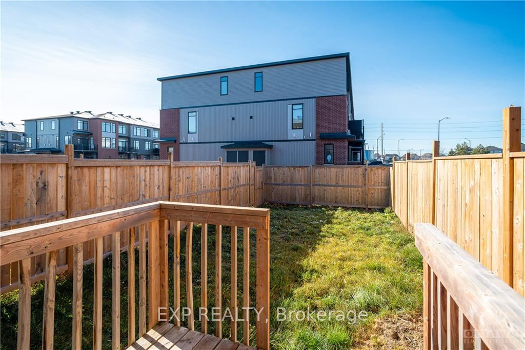Photo 24 of 229C Shinny Avenue, Ottawa, Kanata - Emerald Meadows/Trailwest — HOMEH