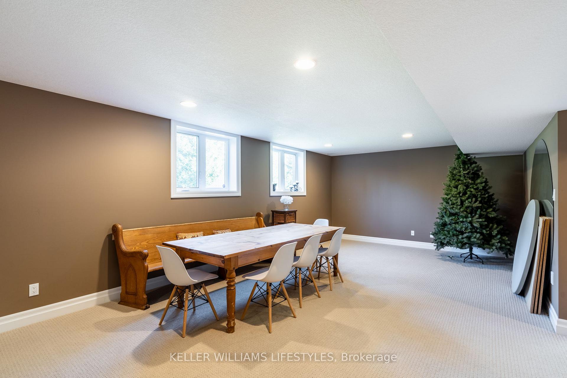 Photo 15 of 23 Earlscourt Terrace, Middlesex Centre, Kilworth — HOMEH