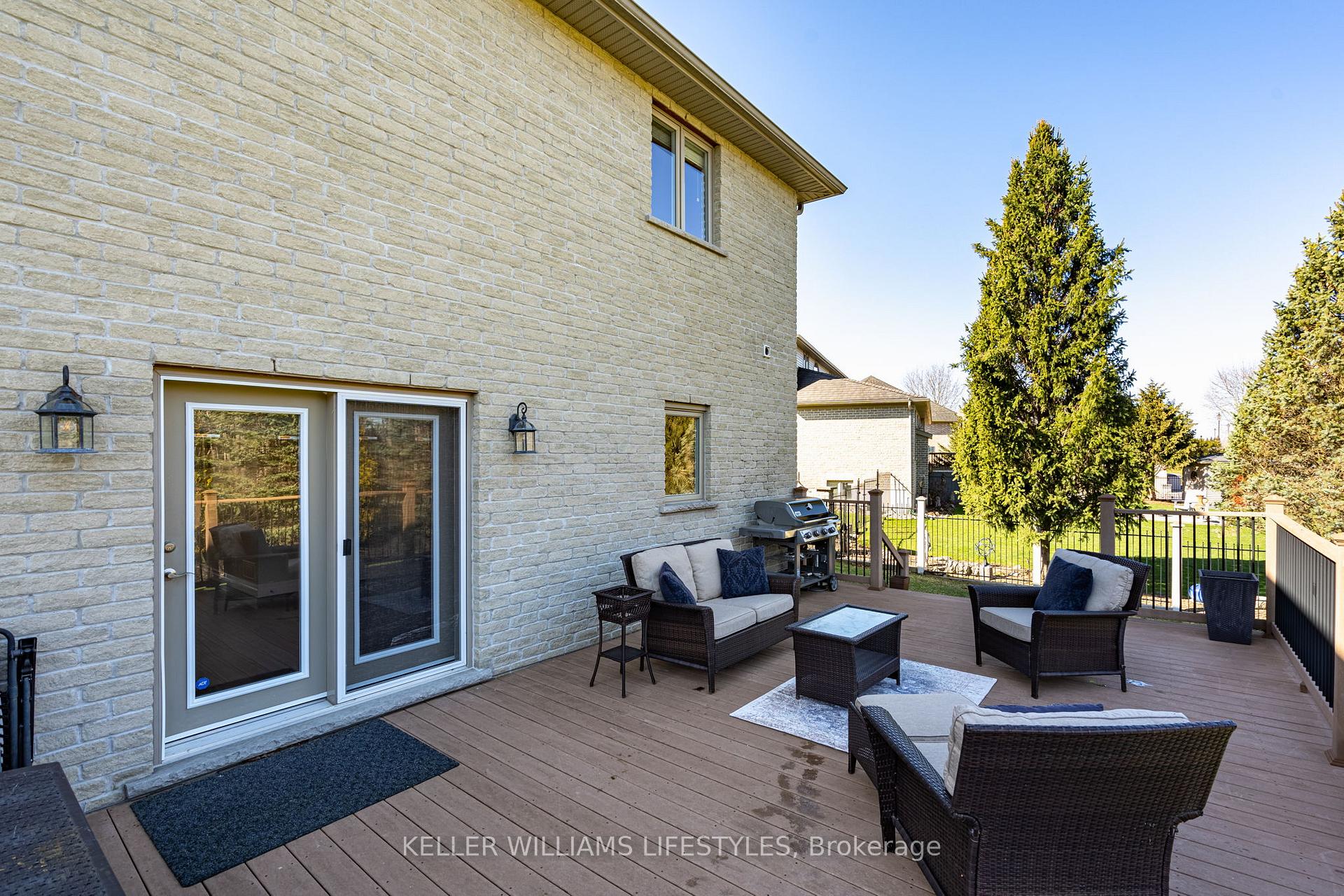 Photo 20 of 23 Earlscourt Terrace, Middlesex Centre, Kilworth — HOMEH