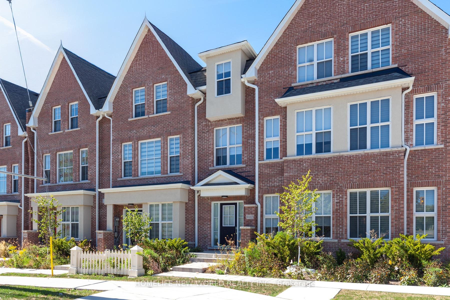 Photo 3 of 9102 woodbine Avenue, Markham, Buttonville — HOMEH