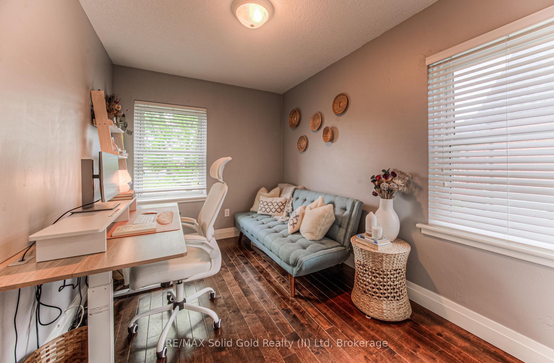 Photo 15 of 742 Elizabeth Street, Kitchener — HOMEH