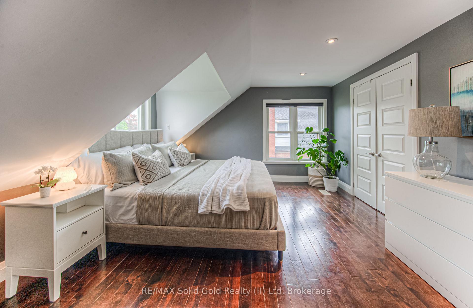 Photo 21 of 742 Elizabeth Street, Kitchener — HOMEH