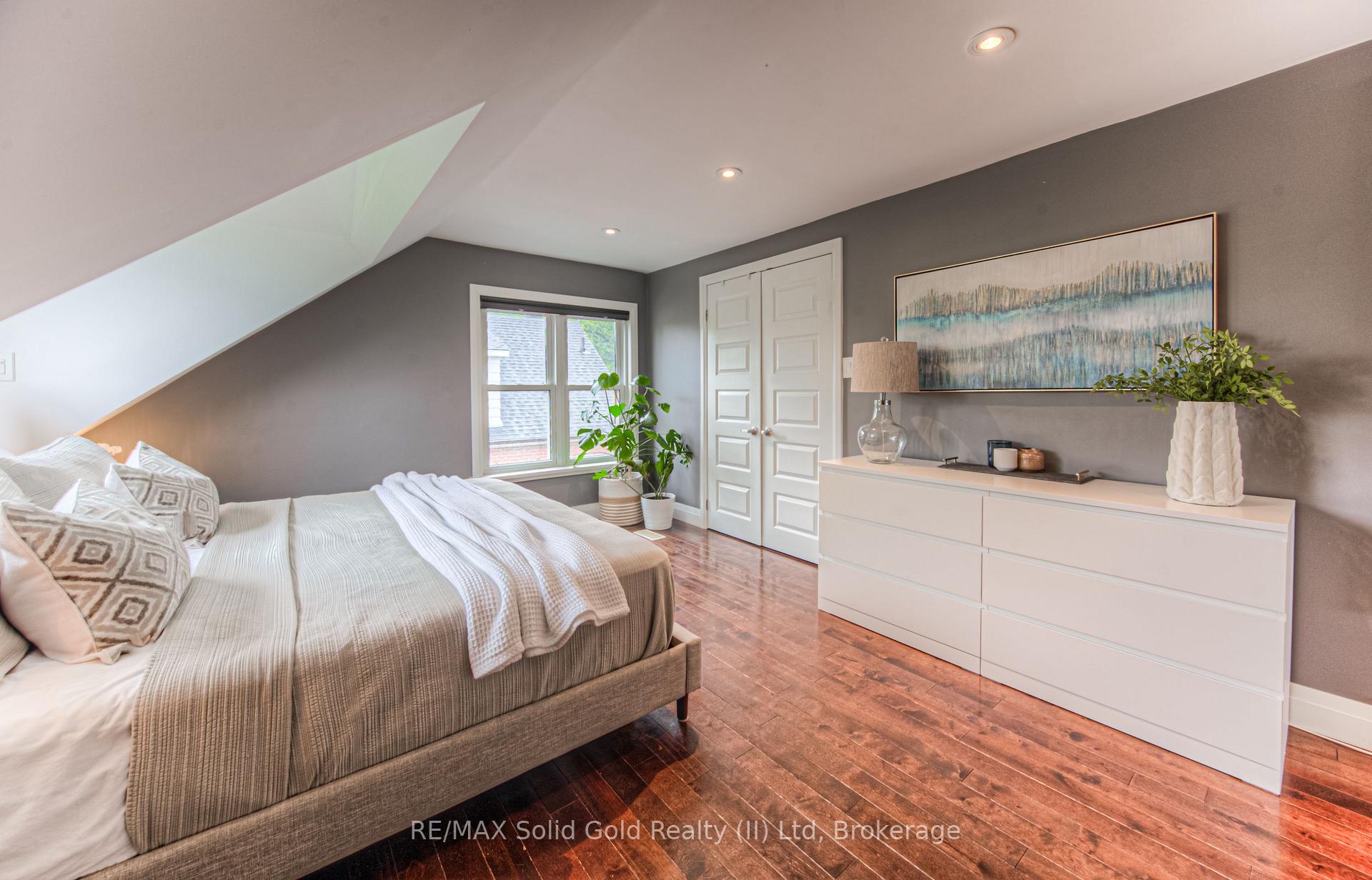 Photo 22 of 742 Elizabeth Street, Kitchener — HOMEH