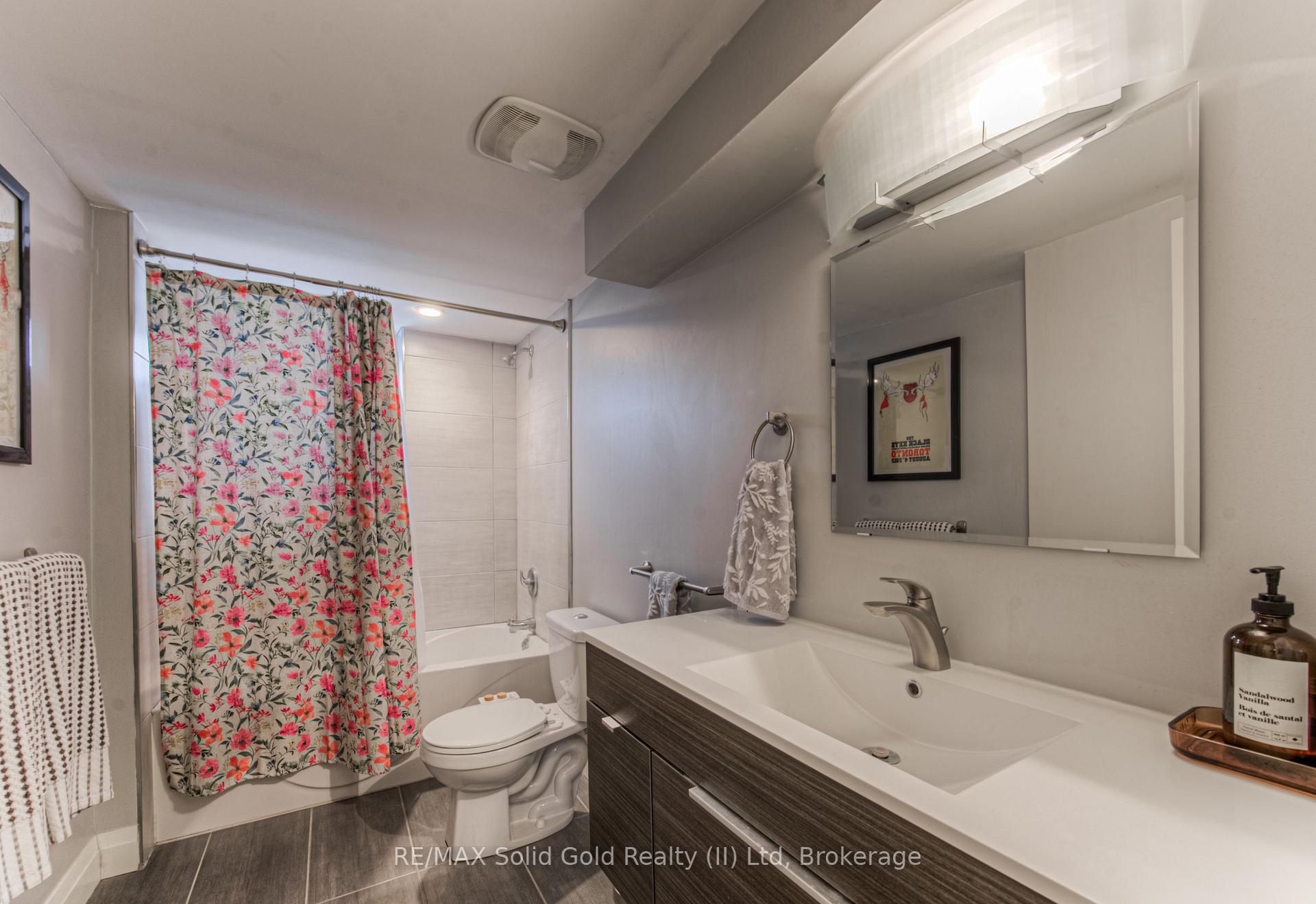 Photo 30 of 742 Elizabeth Street, Kitchener — HOMEH