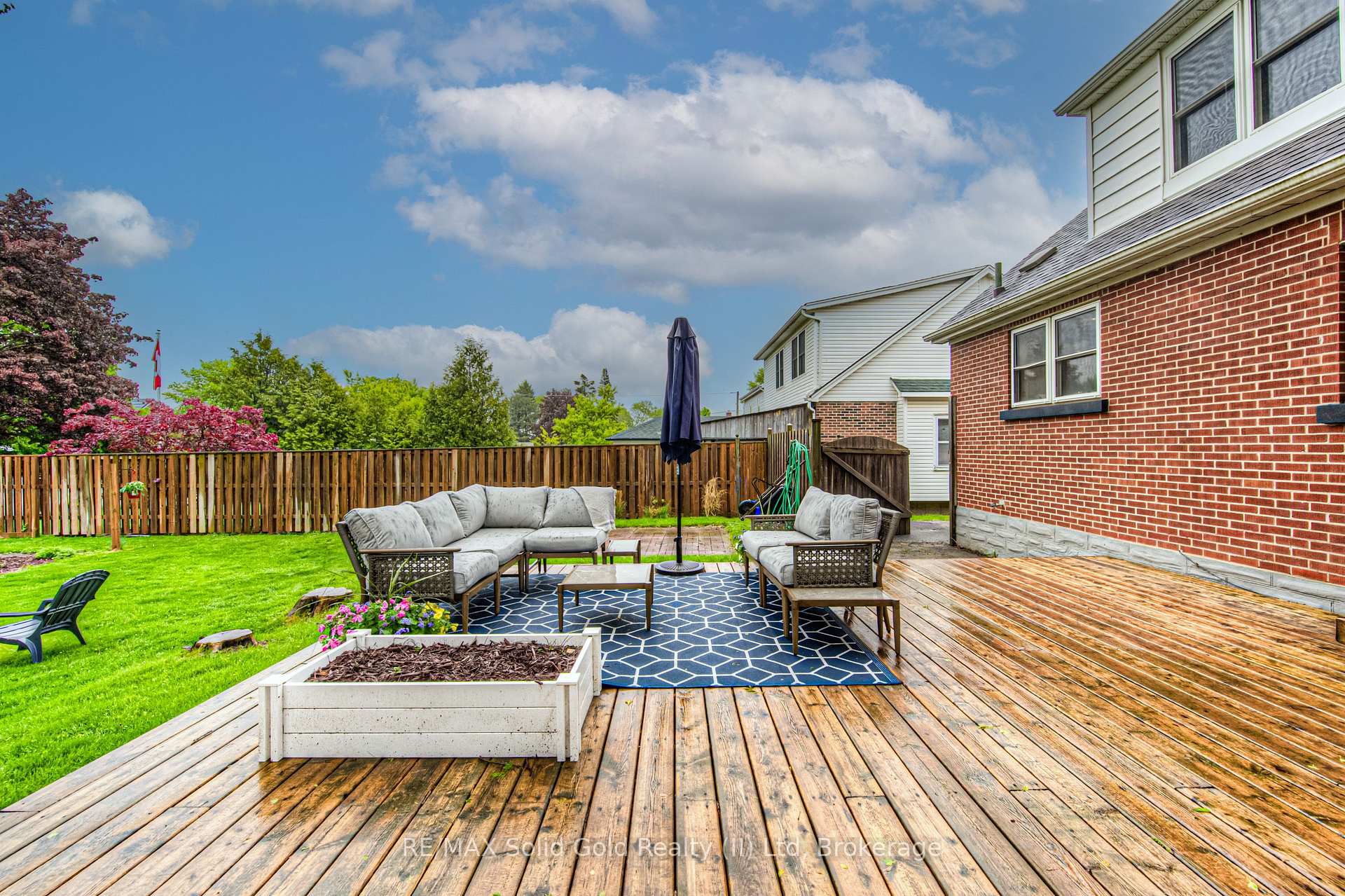 Photo 35 of 742 Elizabeth Street, Kitchener — HOMEH