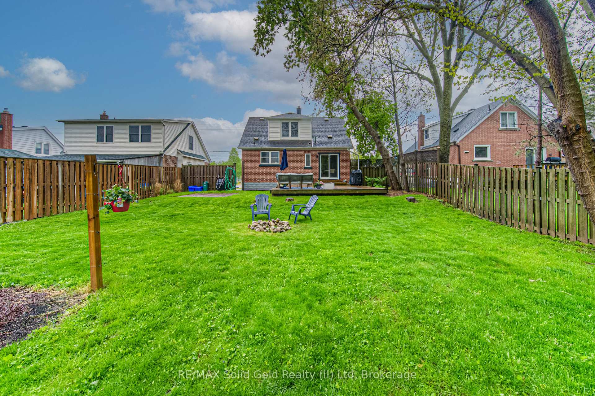 Photo 40 of 742 Elizabeth Street, Kitchener — HOMEH