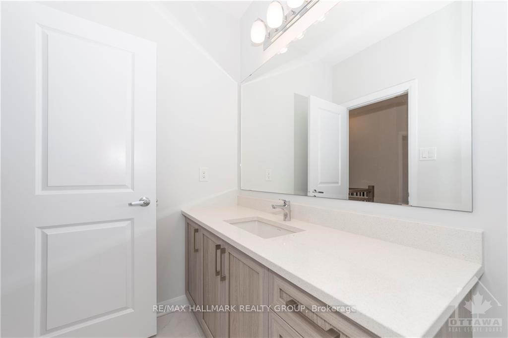 Photo 16 of 161 Invention Boulevard, Ottawa, Kanata - Morgan's Grant/South March — HOMEH