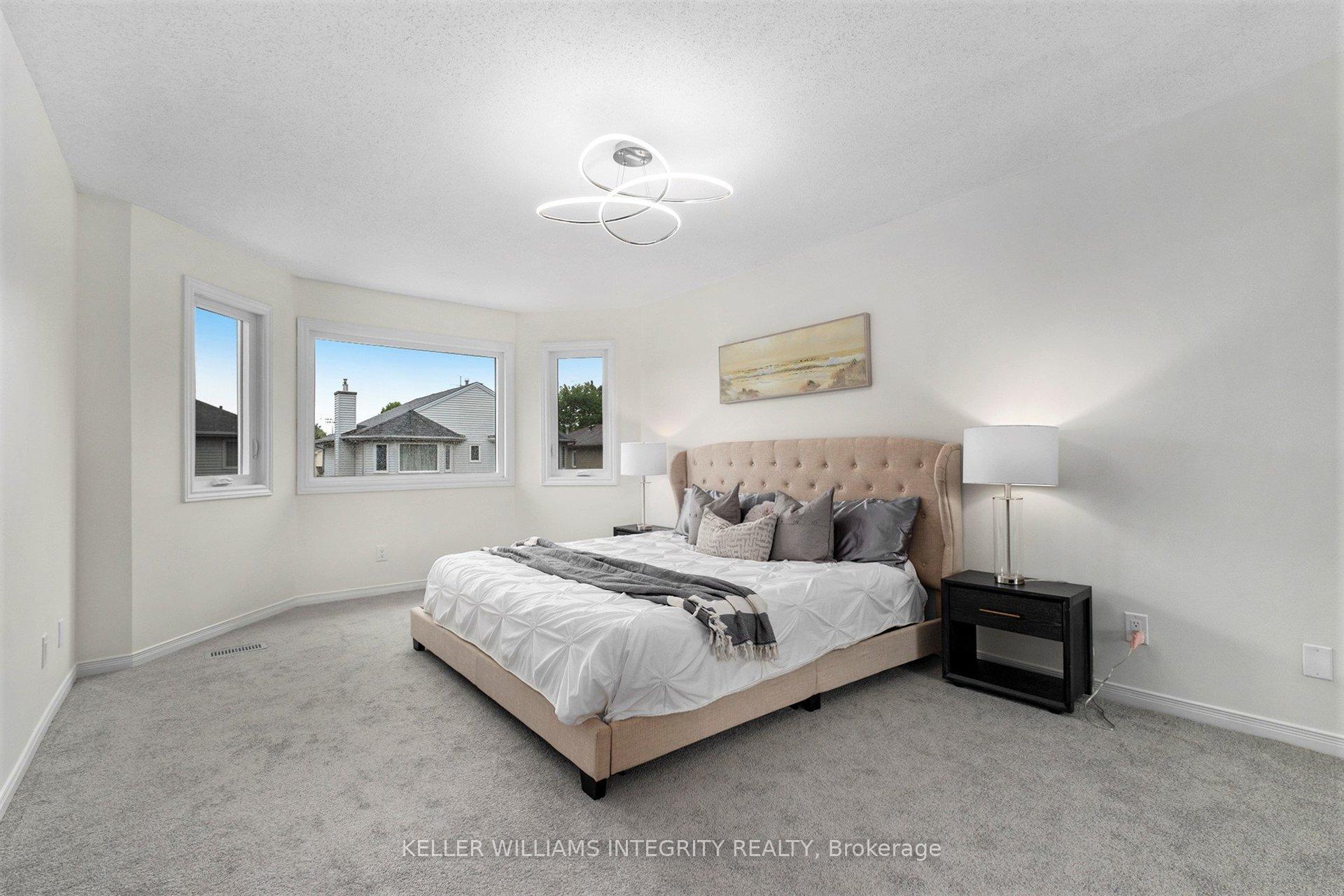 Photo 14 of 15 Saddlehorn Crescent, Ottawa, Kanata - Bridlewood — HOMEH