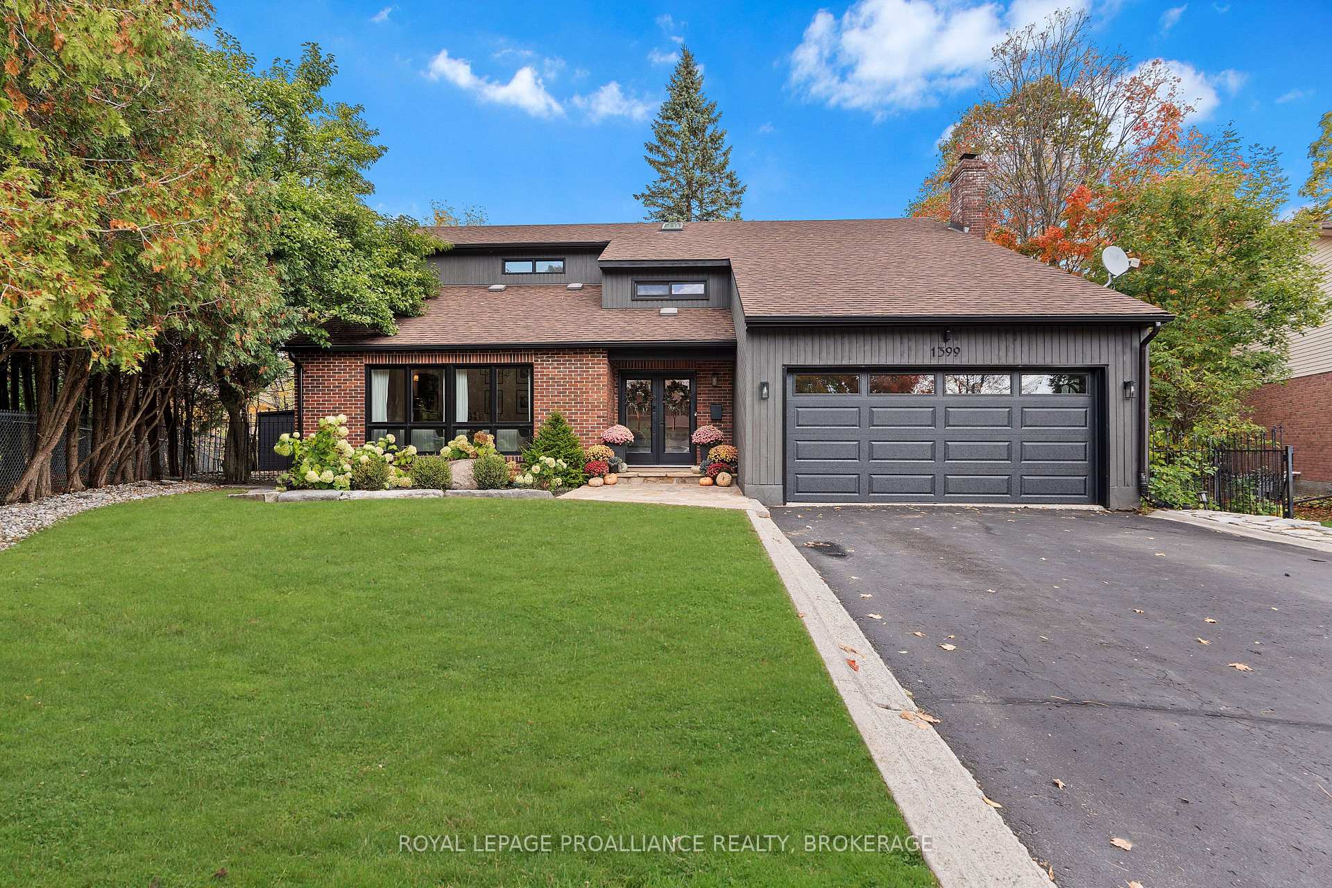 Photo 1 of 1399 Tamarac Street, Kingston, South of Taylor-Kidd Blvd — HOMEH