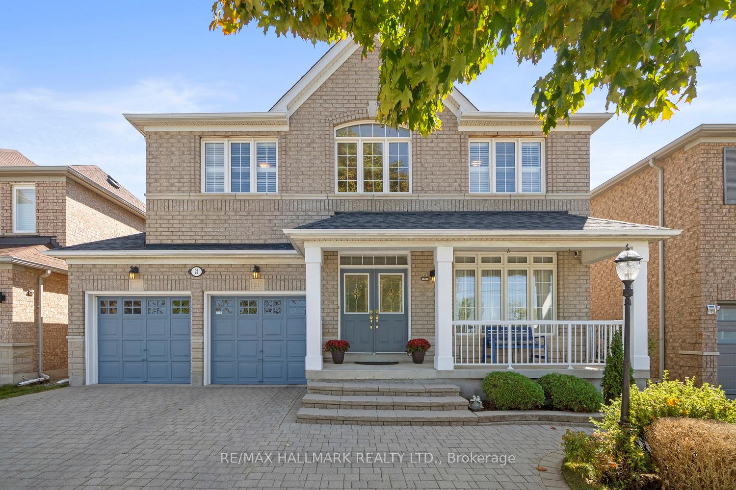 Photo 1 of 21 Courtfield Crescent, Markham, Berczy — HOMEH
