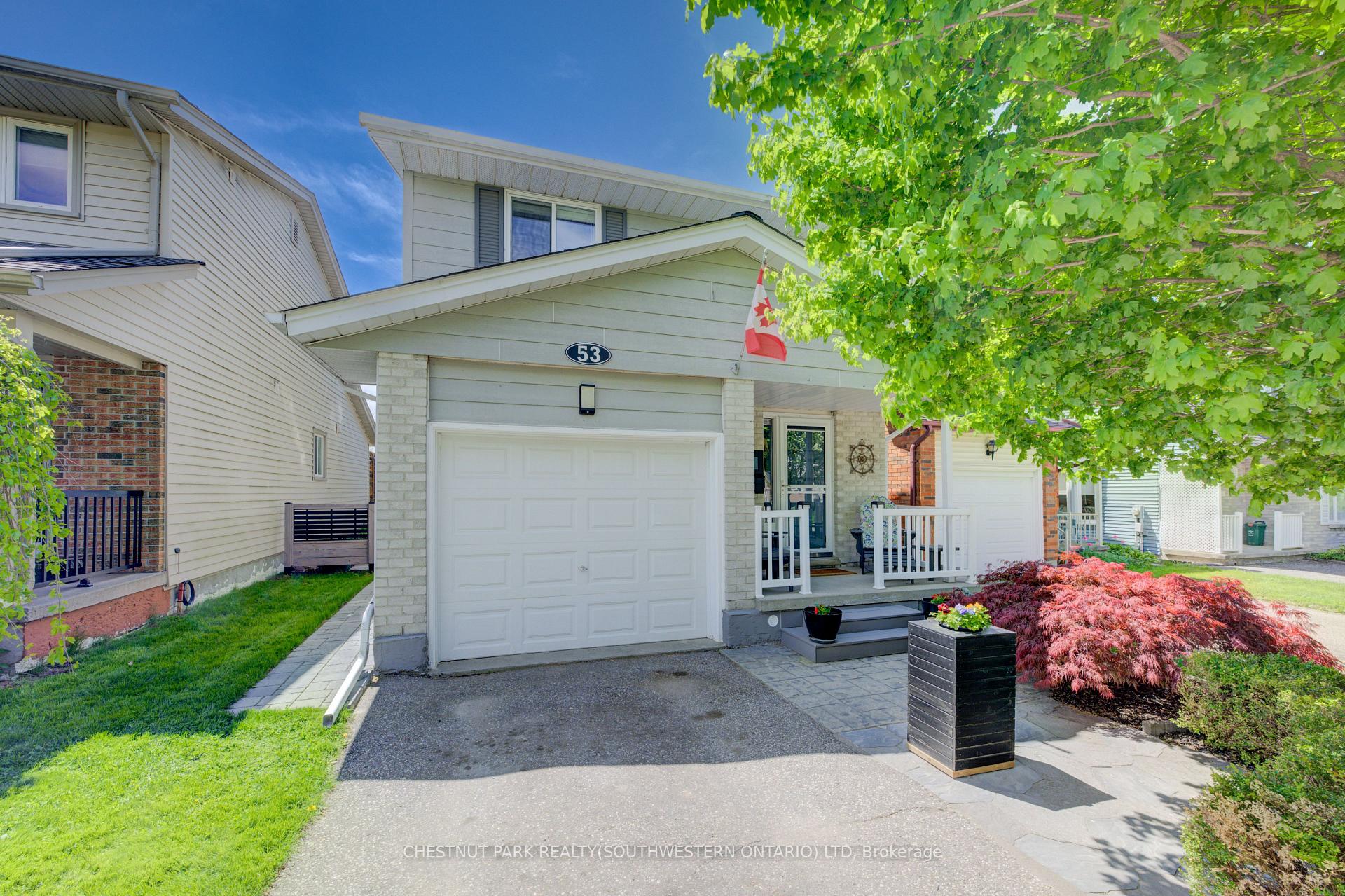 Photo 3 of 53 Ristau Crescent, Kitchener — HOMEH