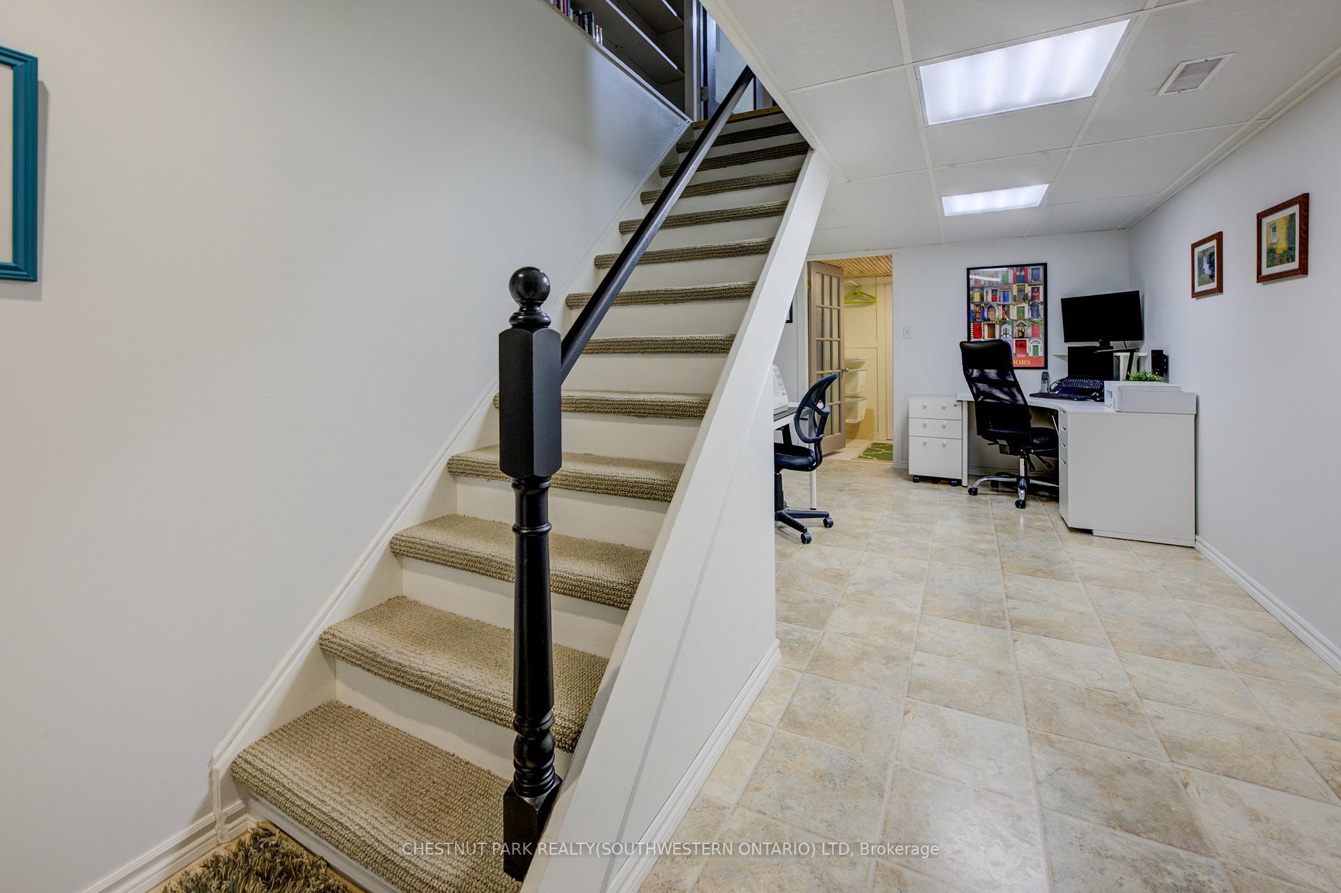Photo 35 of 53 Ristau Crescent, Kitchener — HOMEH