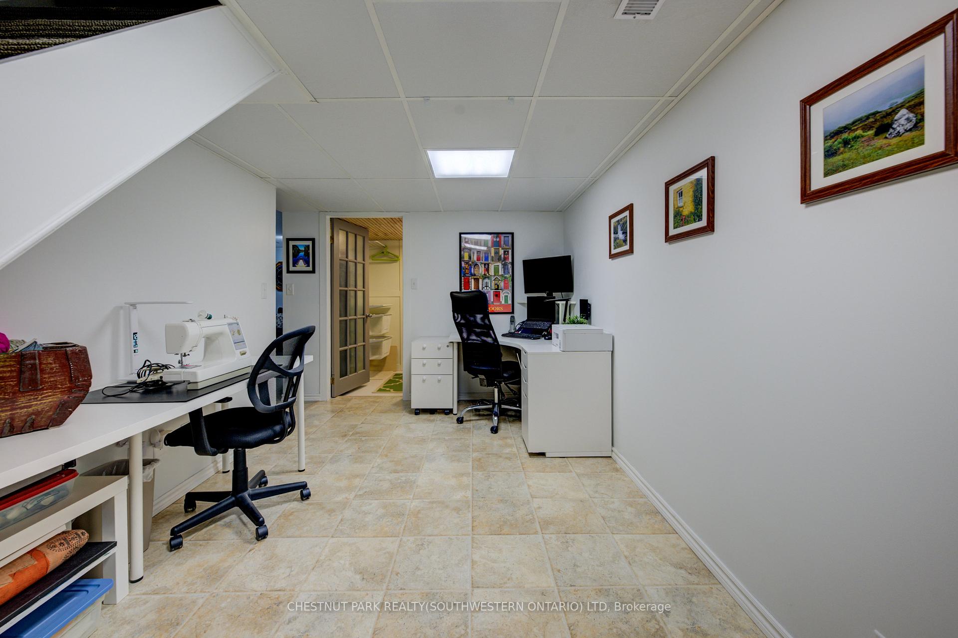 Photo 36 of 53 Ristau Crescent, Kitchener — HOMEH