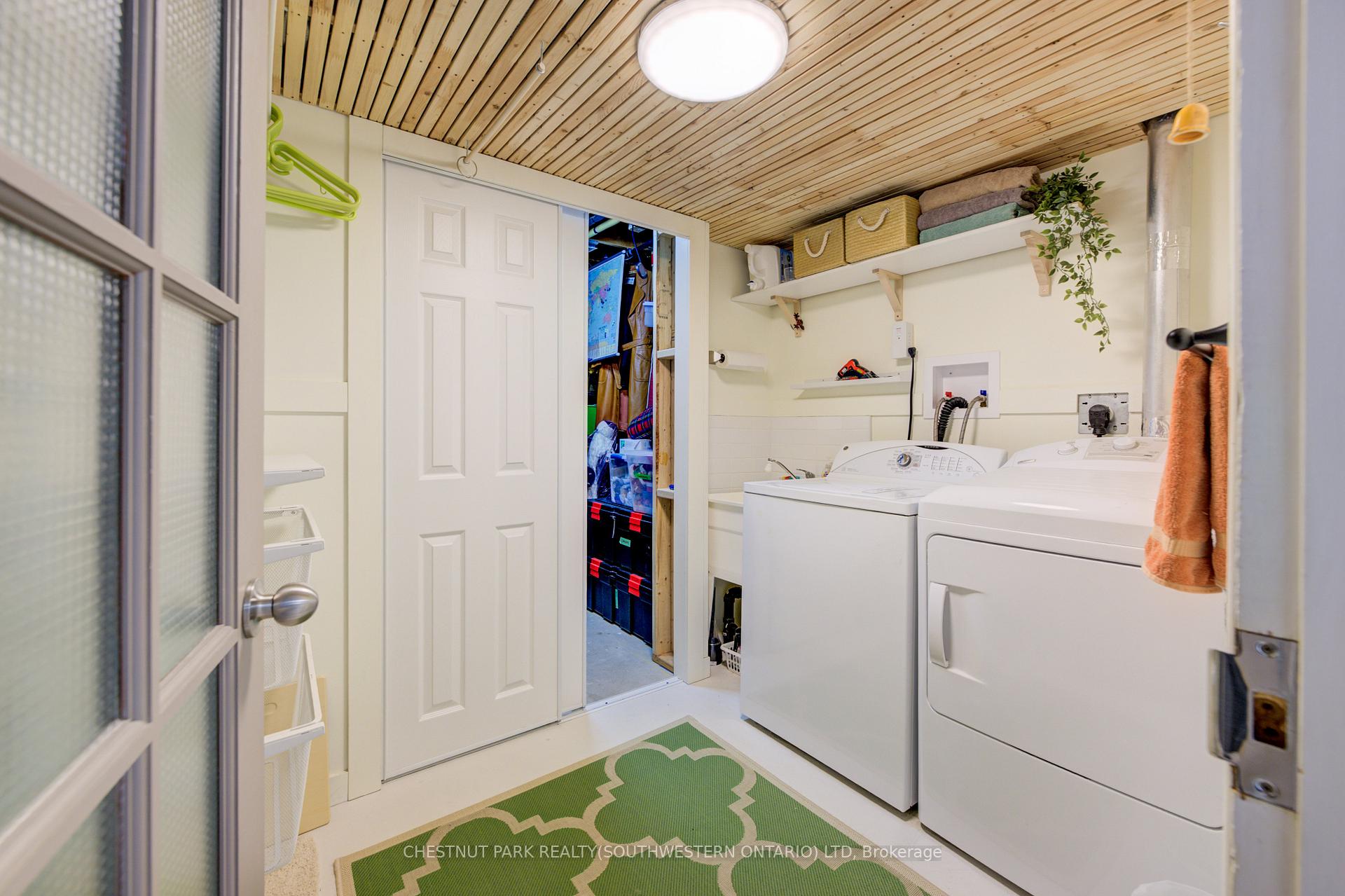 Photo 38 of 53 Ristau Crescent, Kitchener — HOMEH