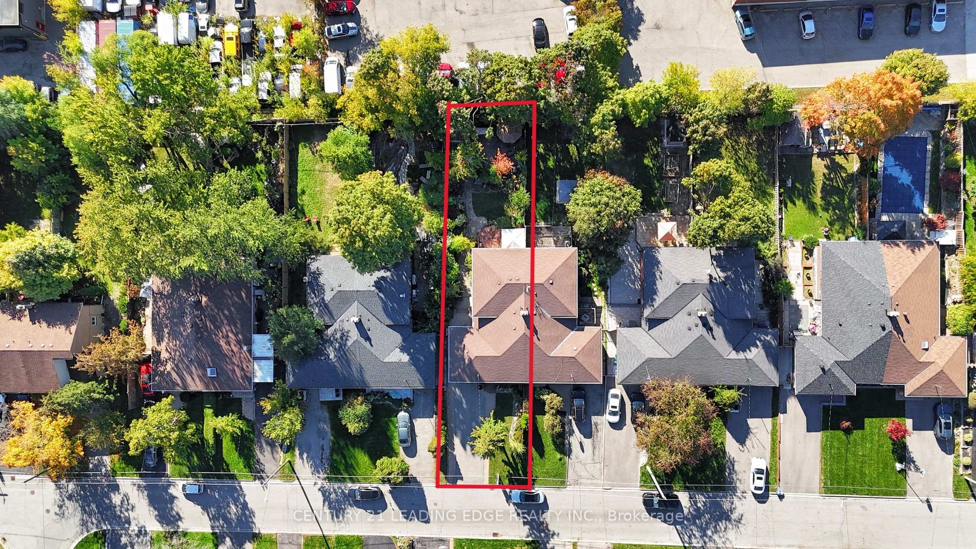 Photo 8 of 36 Sherwood Forest Drive, Markham, Bullock — HOMEH