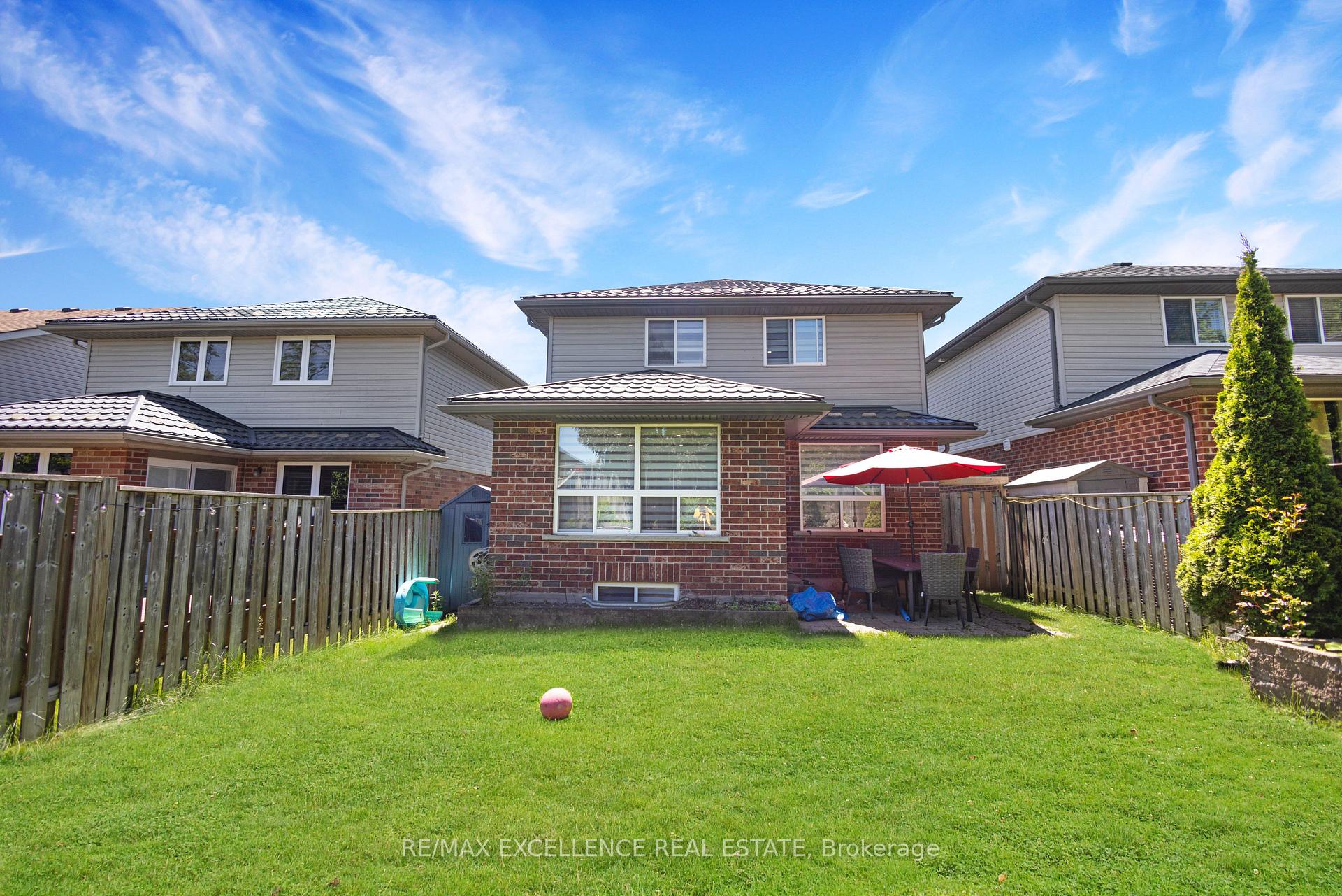 Photo 14 of 69 Rush Meadow Street, Kitchener, Brigadoon — HOMEH