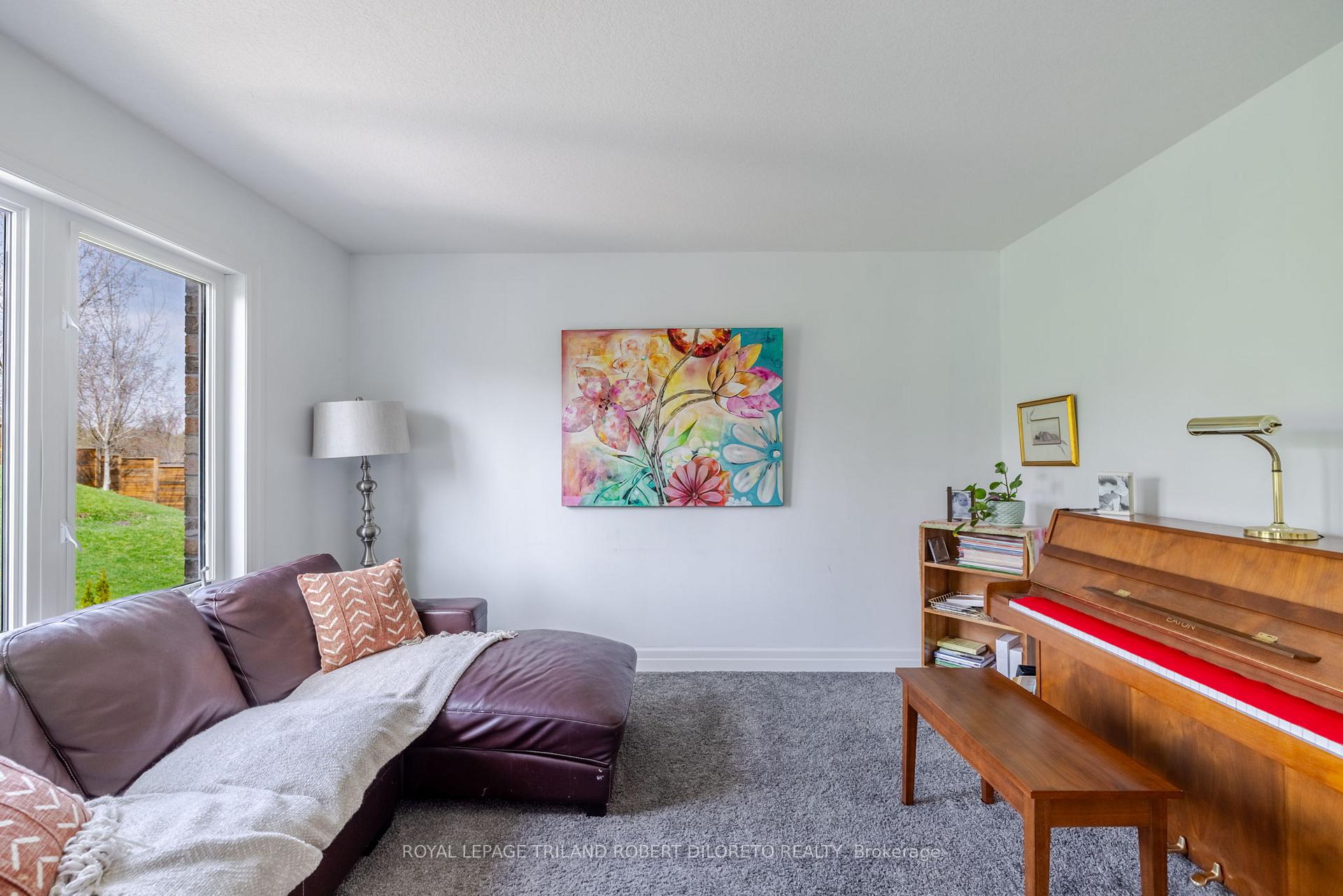 Photo 16 of 175 Union Avenue, Middlesex Centre, Komoka — HOMEH