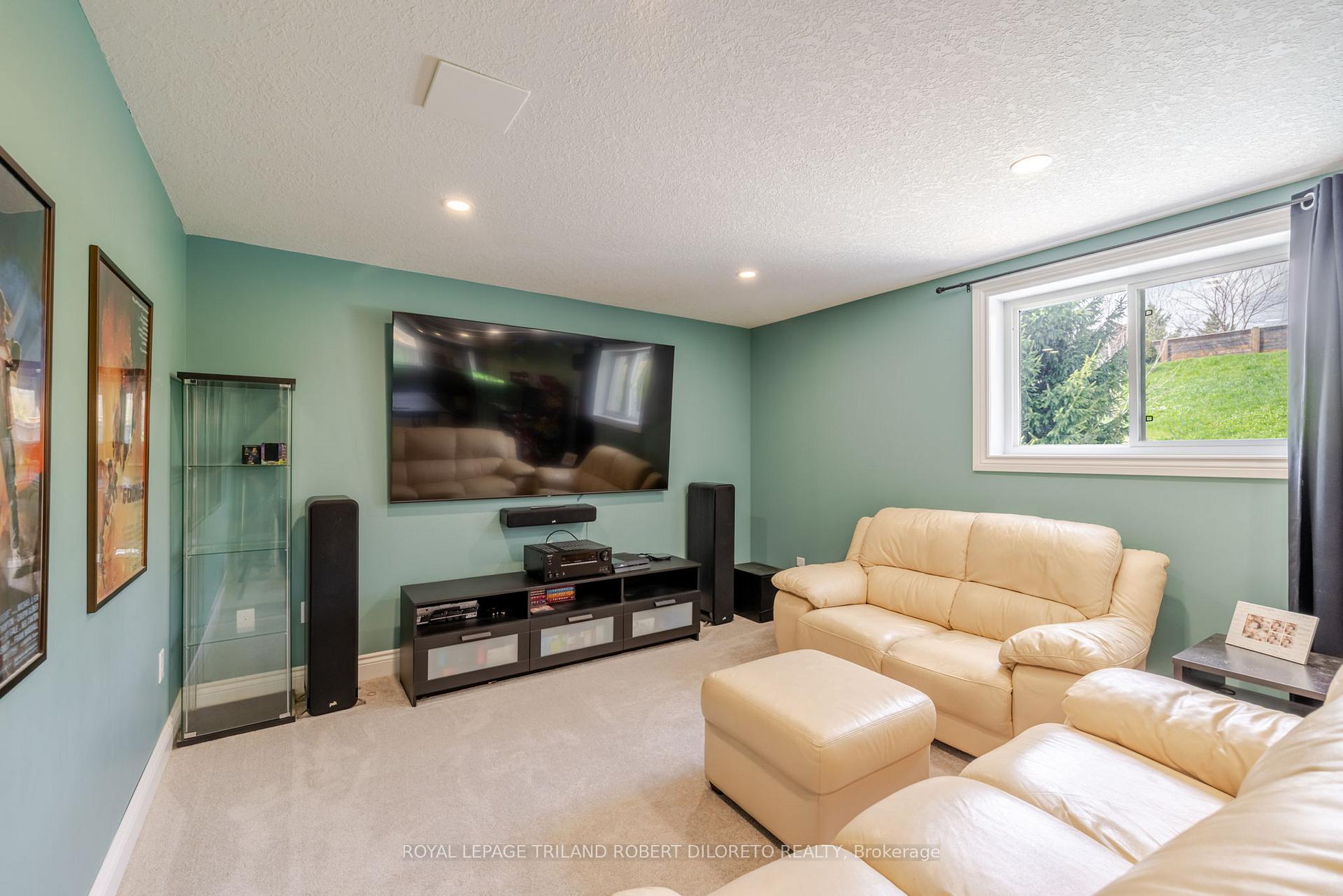 Photo 25 of 175 Union Avenue, Middlesex Centre, Komoka — HOMEH