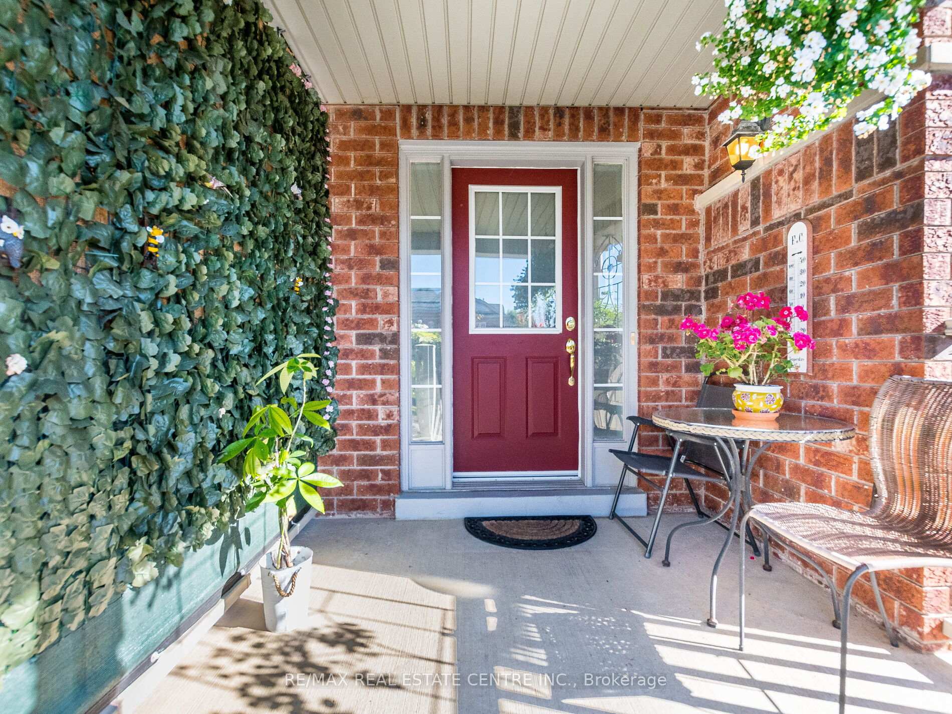 Photo 5 of 1240 Chapman Crescent, Milton, Clarke — HOMEH