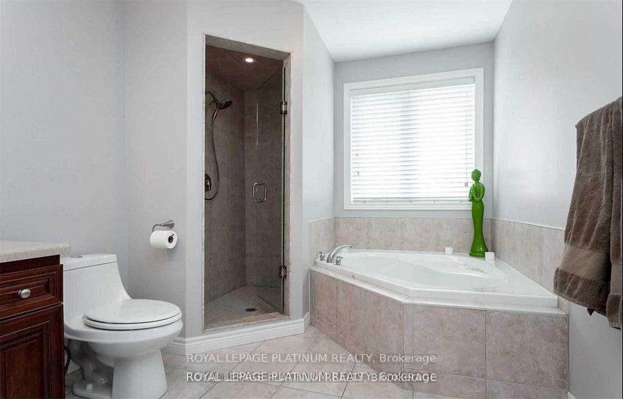 Photo 8 of 109 Whitefish Crescent, Hamilton, Stoney Creek — HOMEH