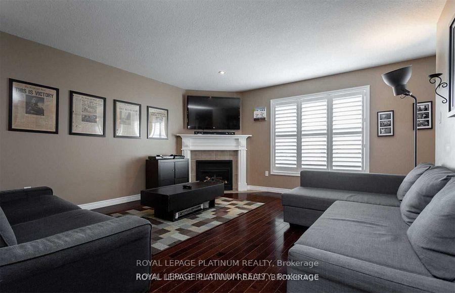 Photo 12 of 109 Whitefish Crescent, Hamilton, Stoney Creek — HOMEH
