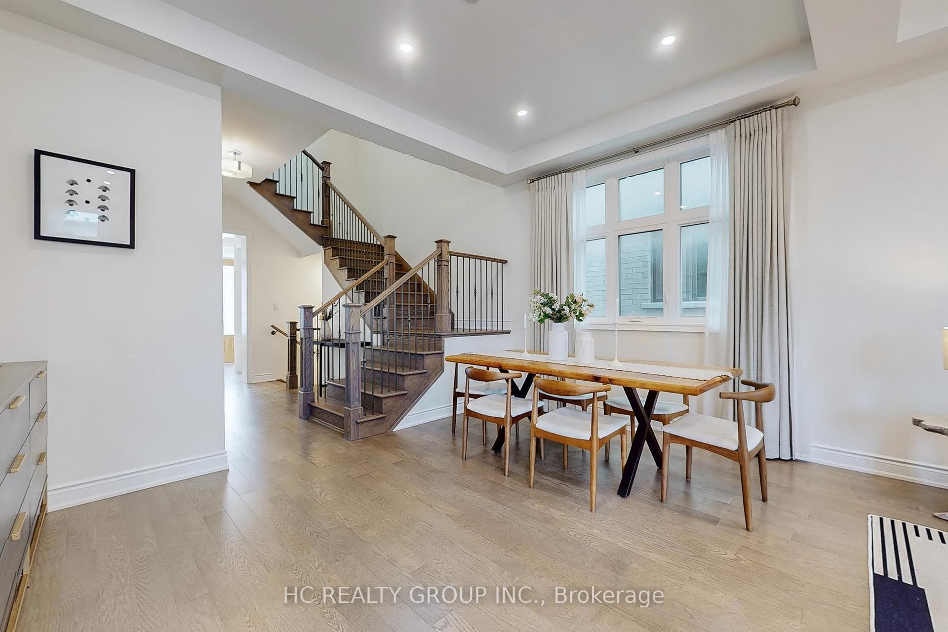 Photo 7 of 285 Beaverbrae Drive, Markham, Victoria Square — HOMEH