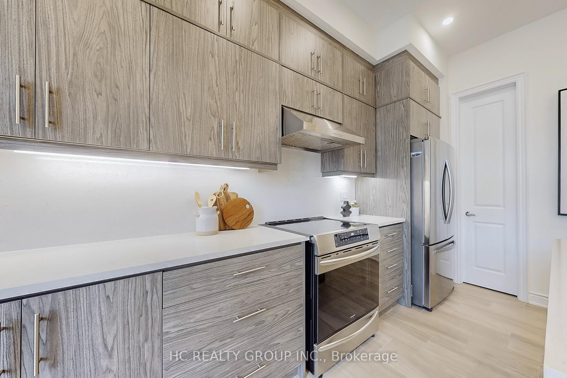 Photo 13 of 285 Beaverbrae Drive, Markham, Victoria Square — HOMEH