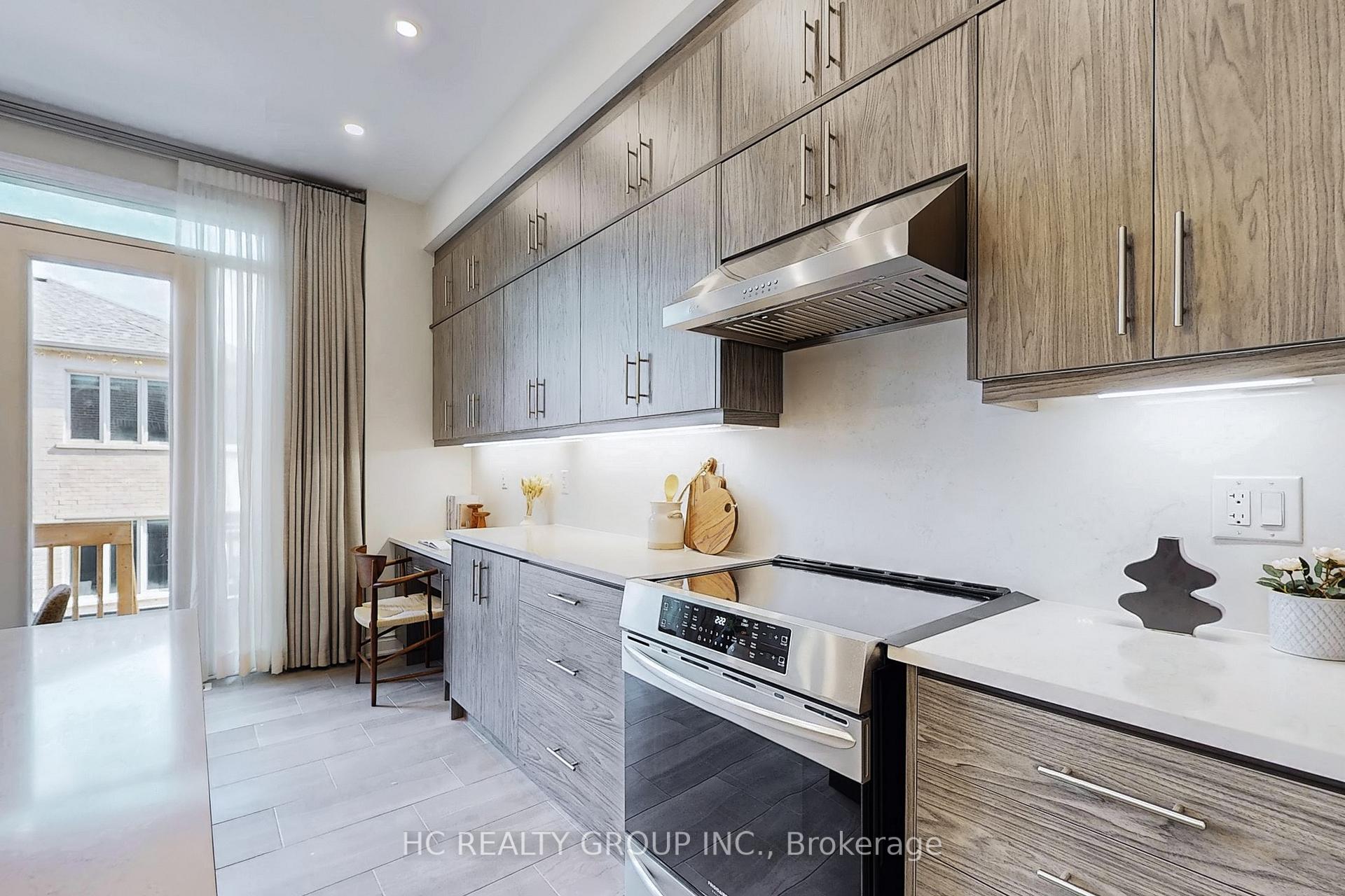 Photo 14 of 285 Beaverbrae Drive, Markham, Victoria Square — HOMEH